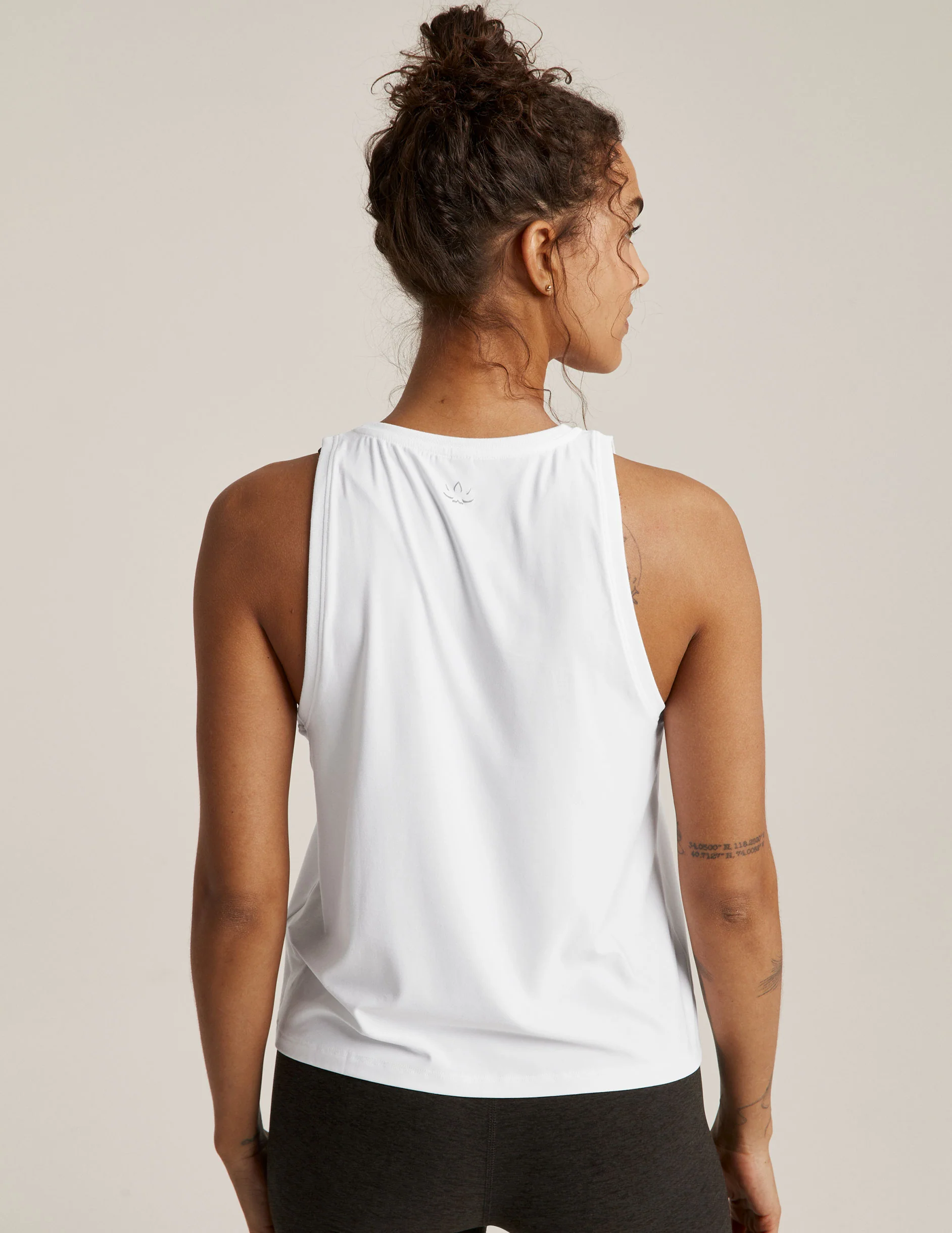 Featherweight Rebalance Tank - Onhollan