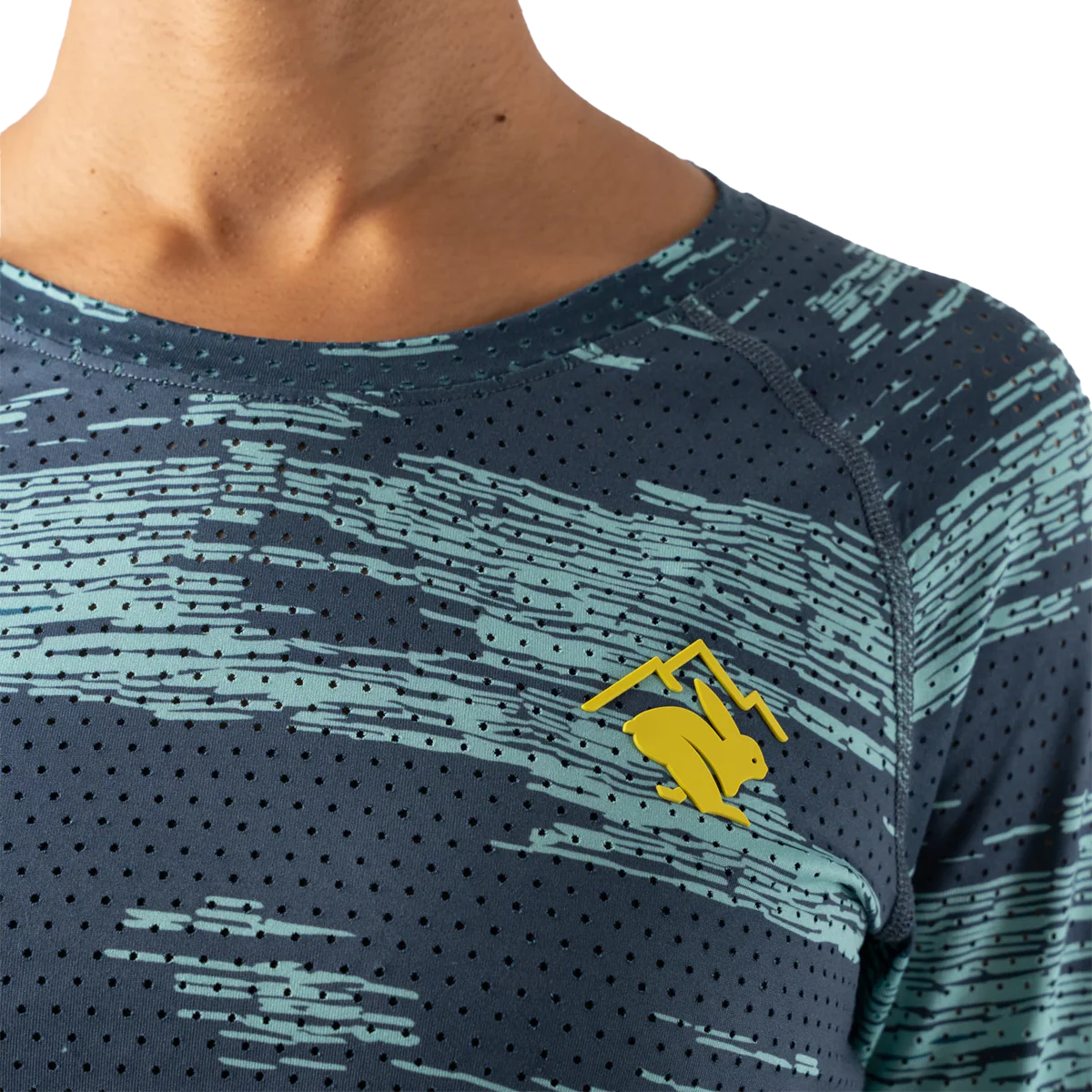 Women's EZ Tee Perf Long Sleeve Trail - Onhollan