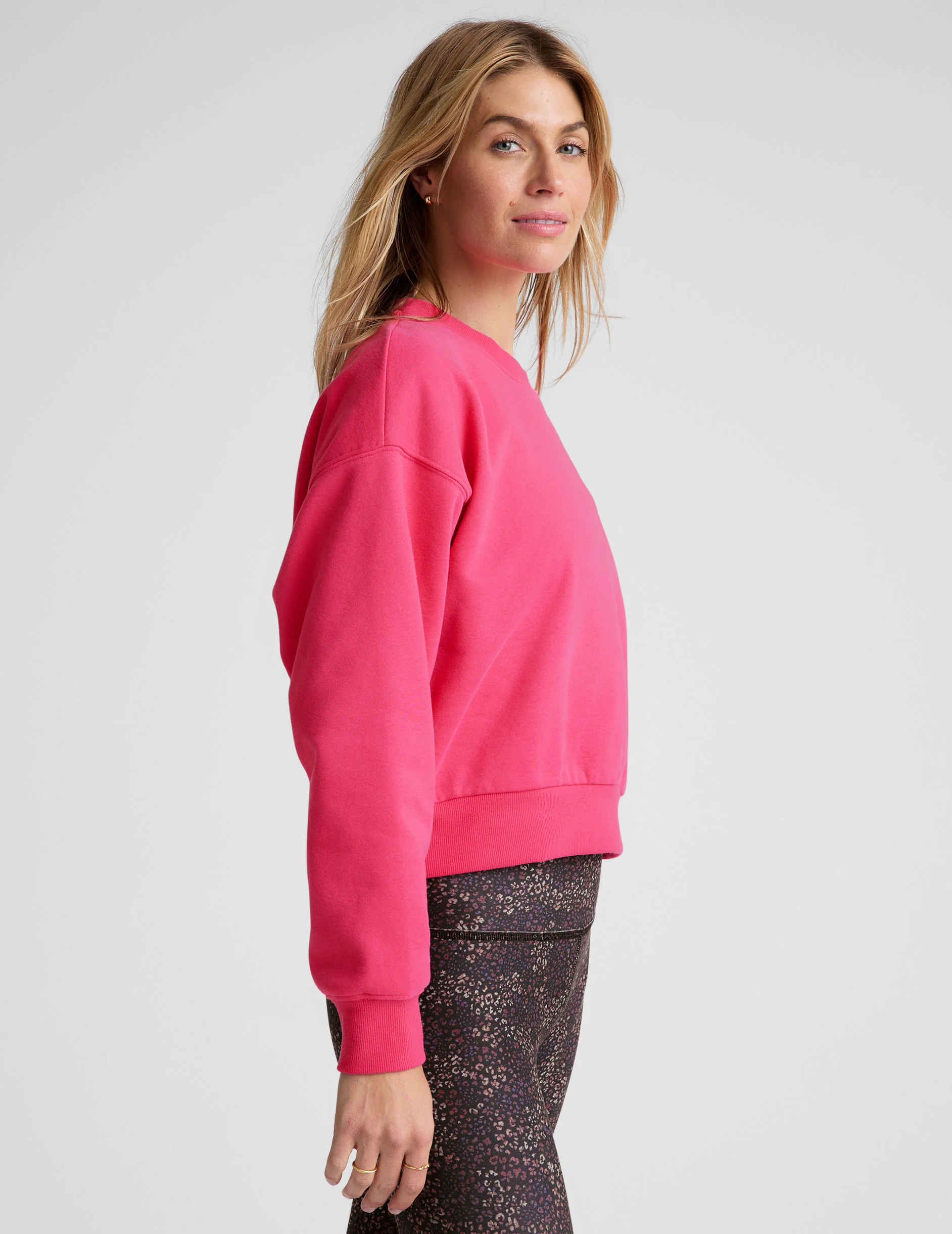 LuxeFleece Crewneck Sweatshirt - Onhollan