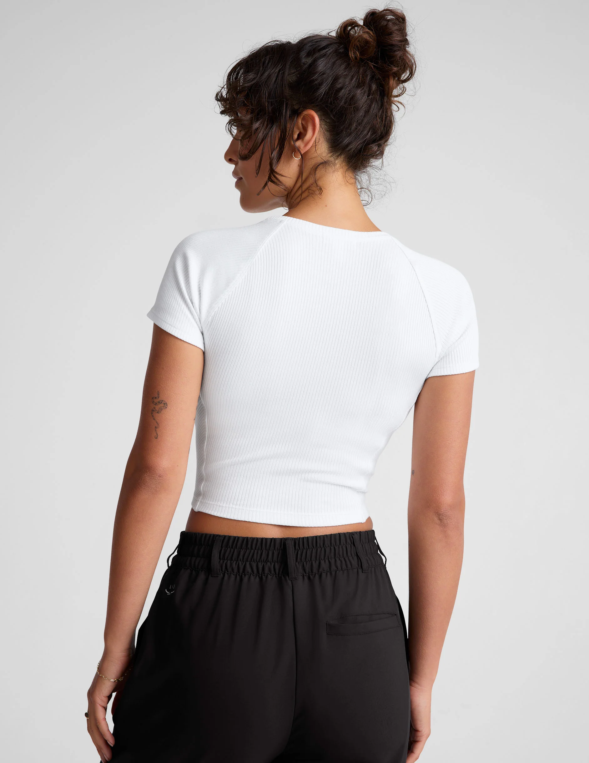Silhouette Cropped Tee - Onhollan