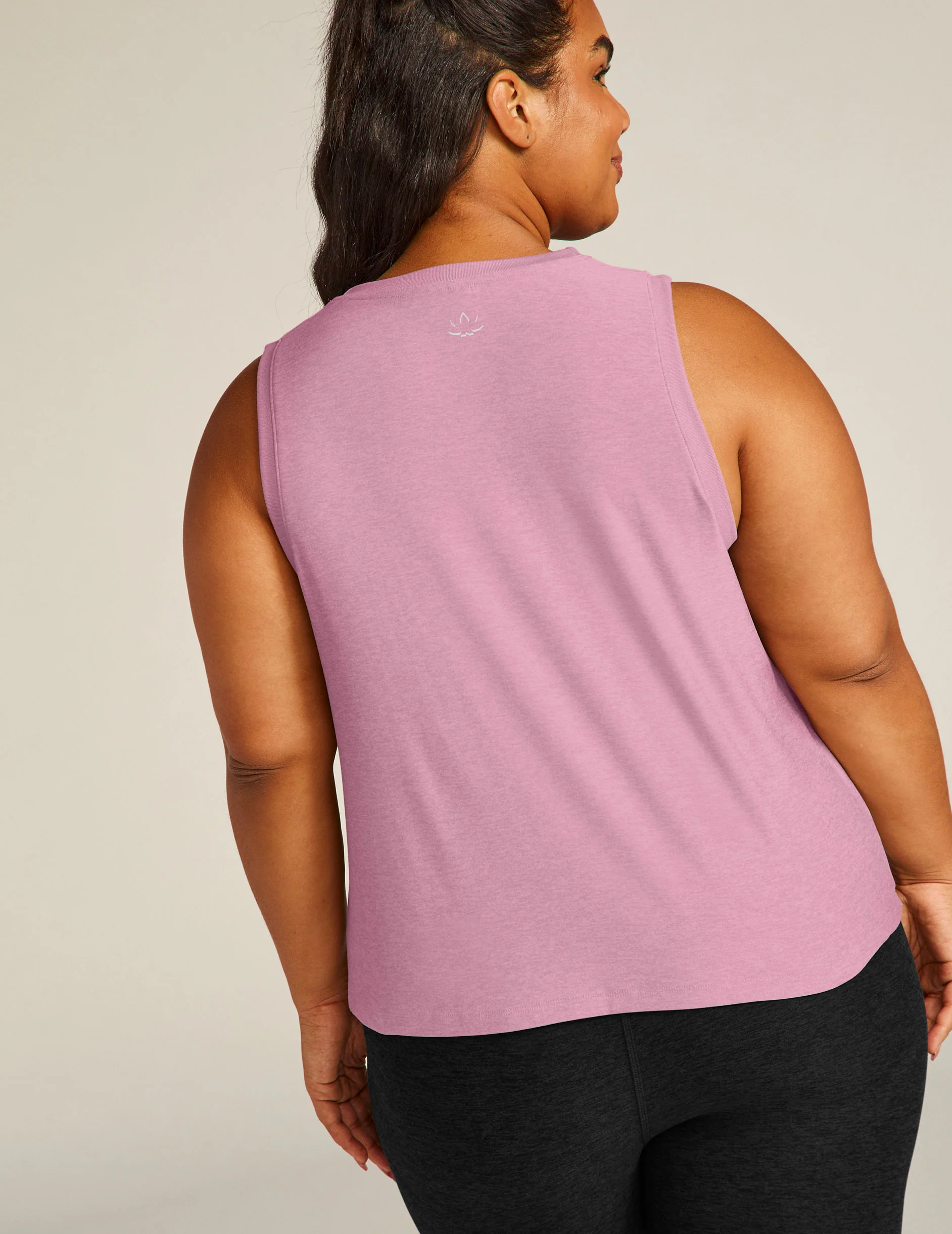 Featherweight Rebalance Tank - Onhollan