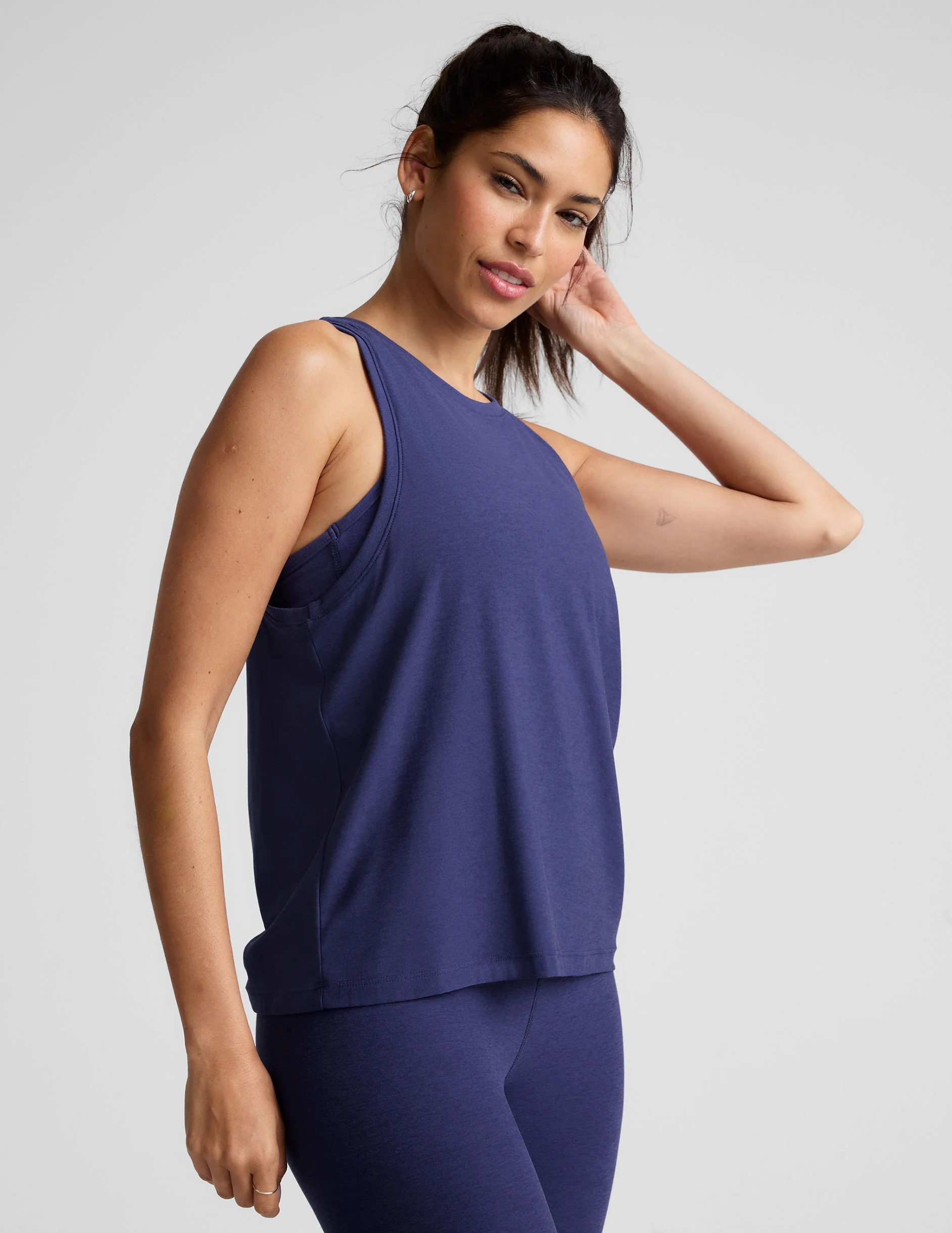 Featherweight Rebalance Tank - Onhollan