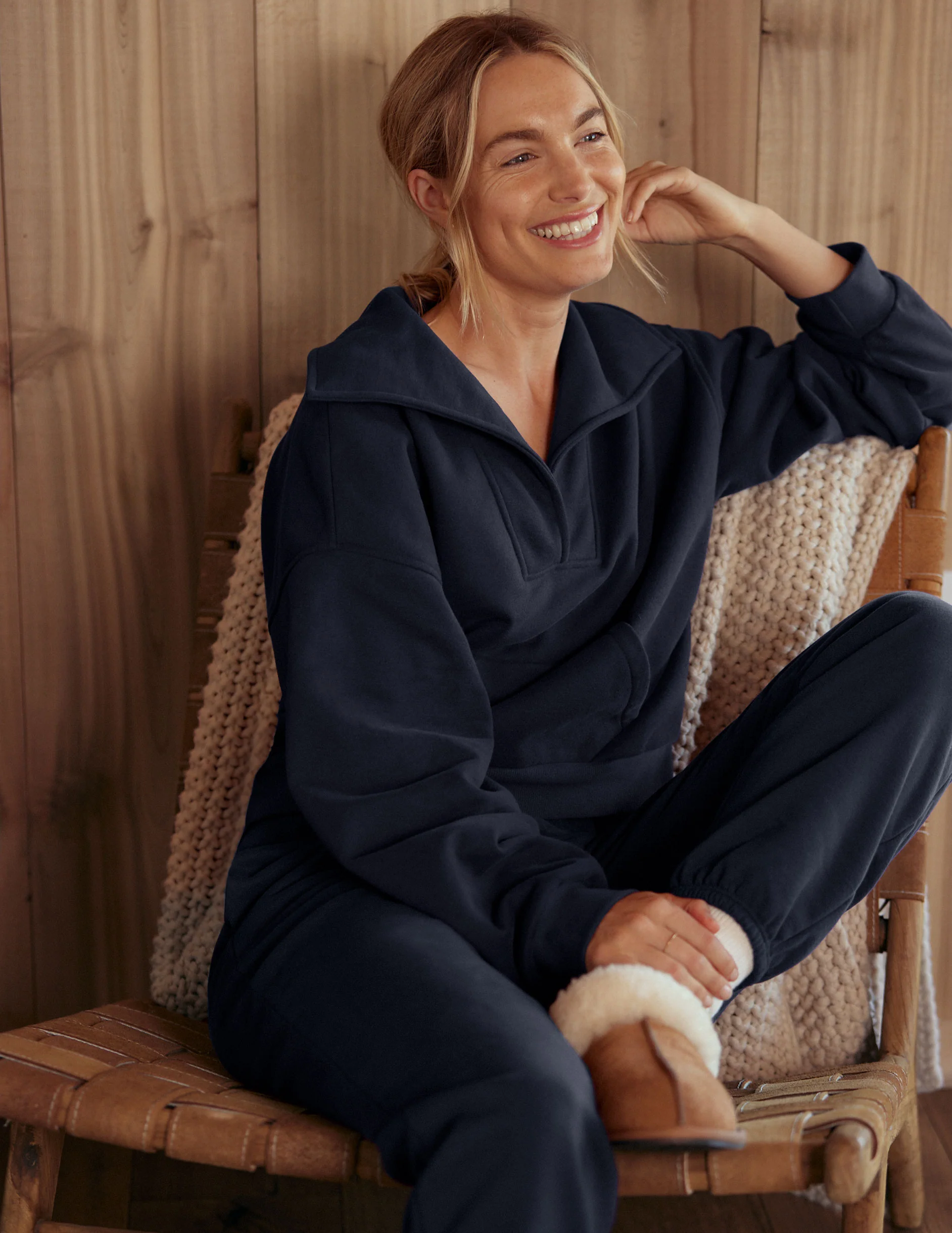 LuxeFleece Street Smart Pullover - Onhollan