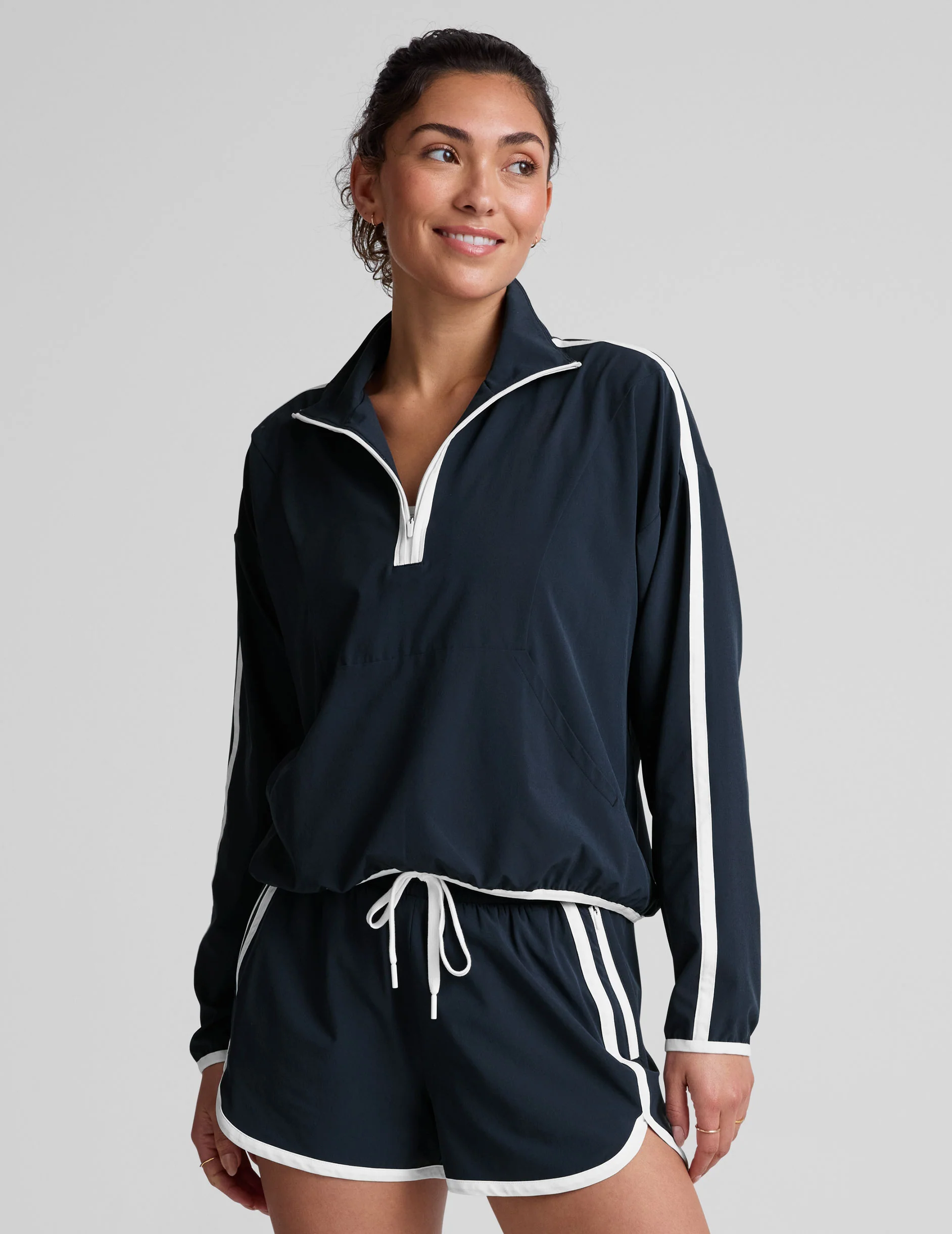 Stretch Woven Course Contrast Half Zip Pullover - Onhollan