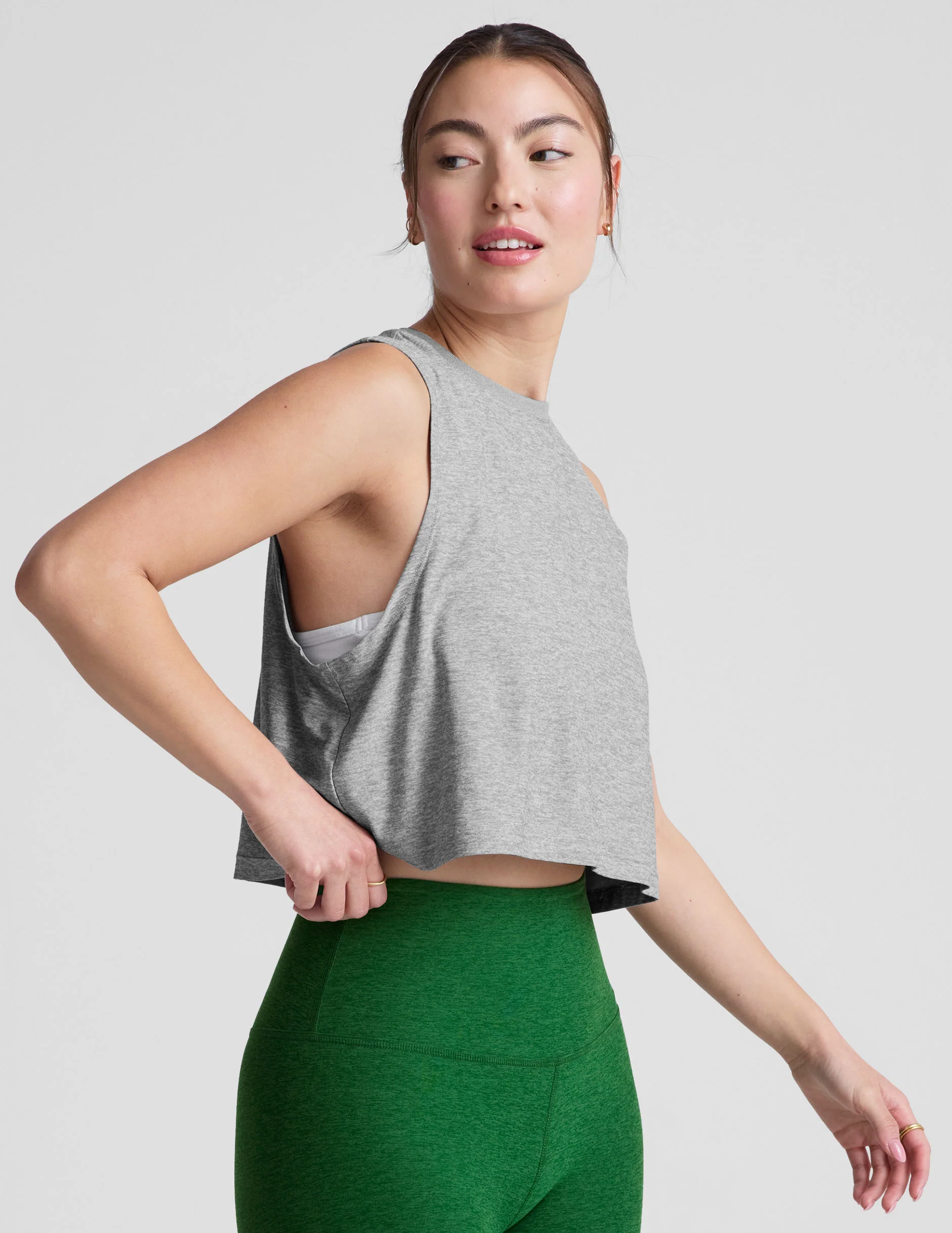Featherweight Minimal Cropped Tank - Onhollan