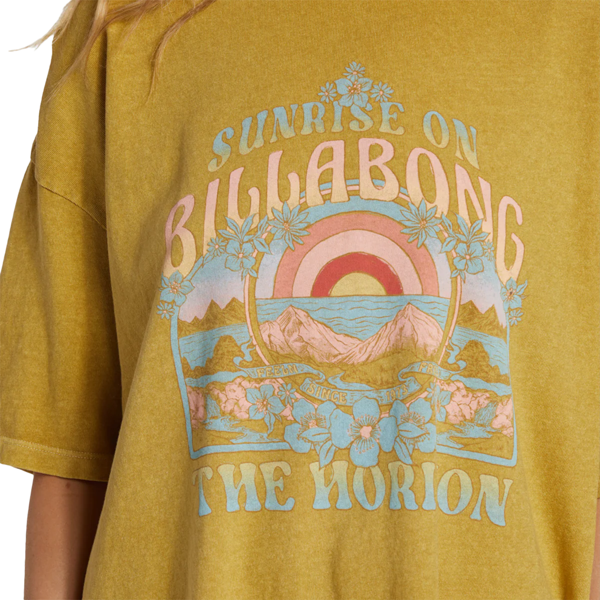 Women's Sunrise on the Beach - Onhollan