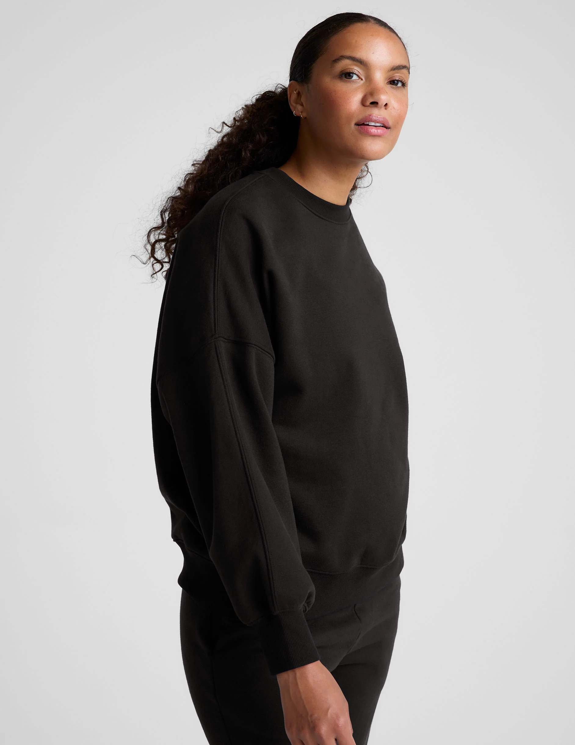 LuxeFleece Oversized Sweatshirt - Onhollan