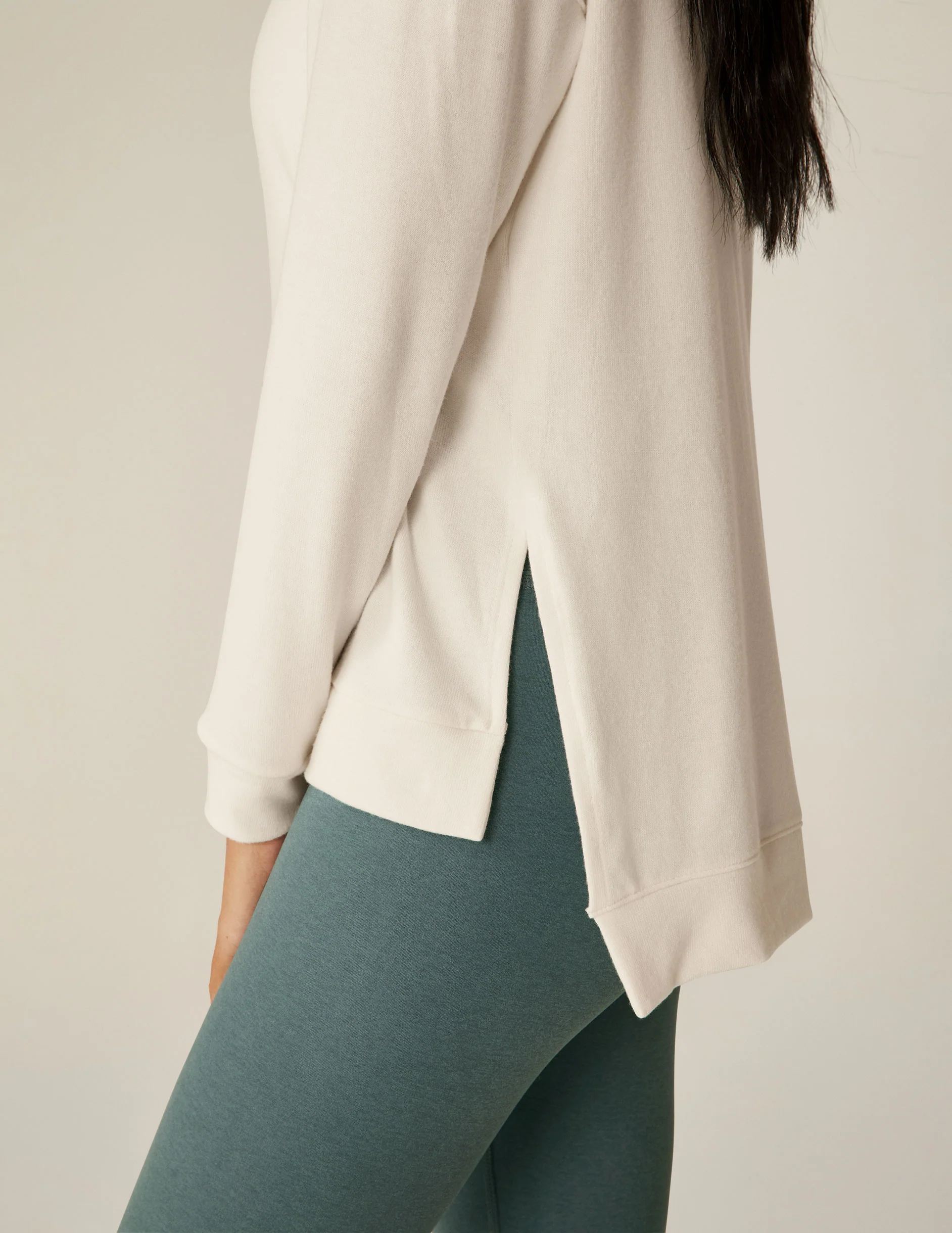 Long Weekend Lounge Pullover - Onhollan