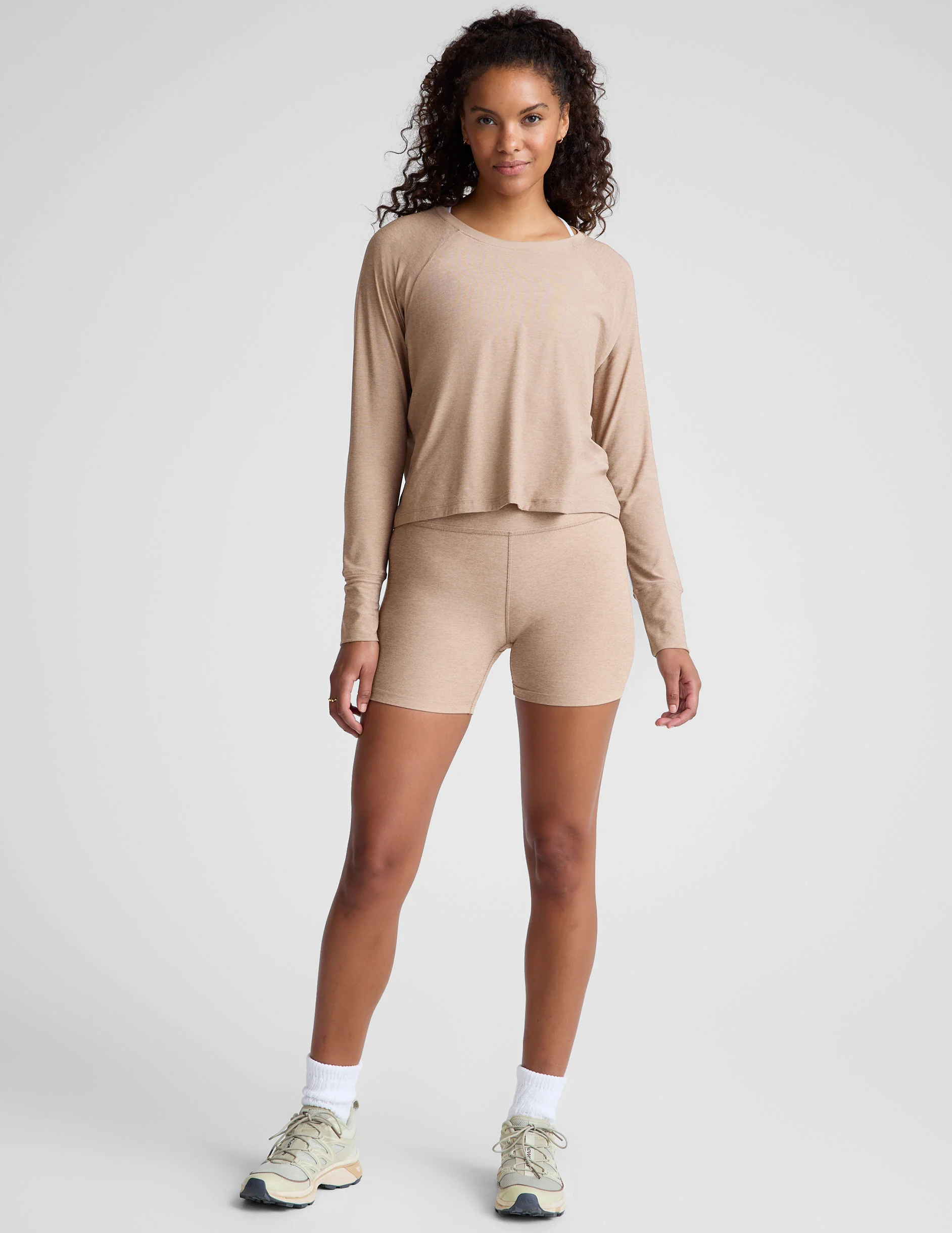 Featherweight Daydreamer Pullover - Onhollan