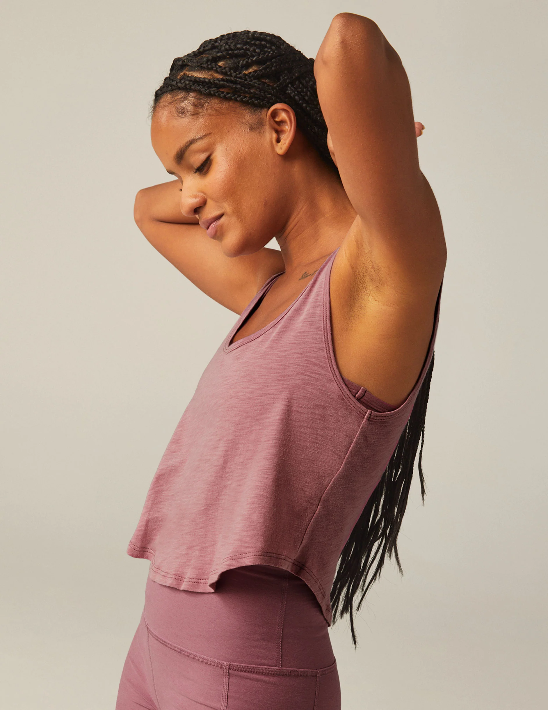 Well Traveled Tank - Onhollan