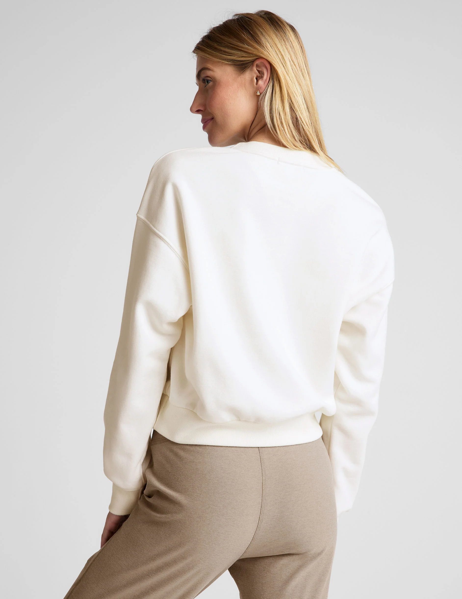 LuxeFleece Crewneck Sweatshirt - Onhollan