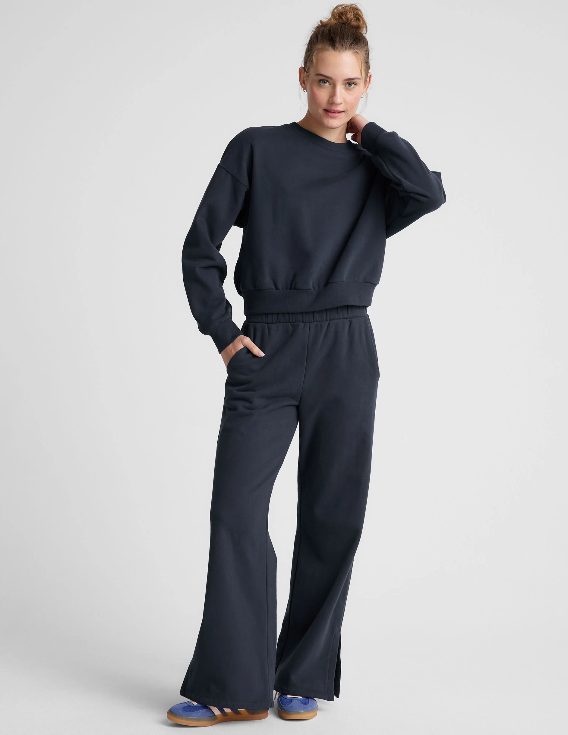 LuxeFleece Crewneck Sweatshirt - Onhollan