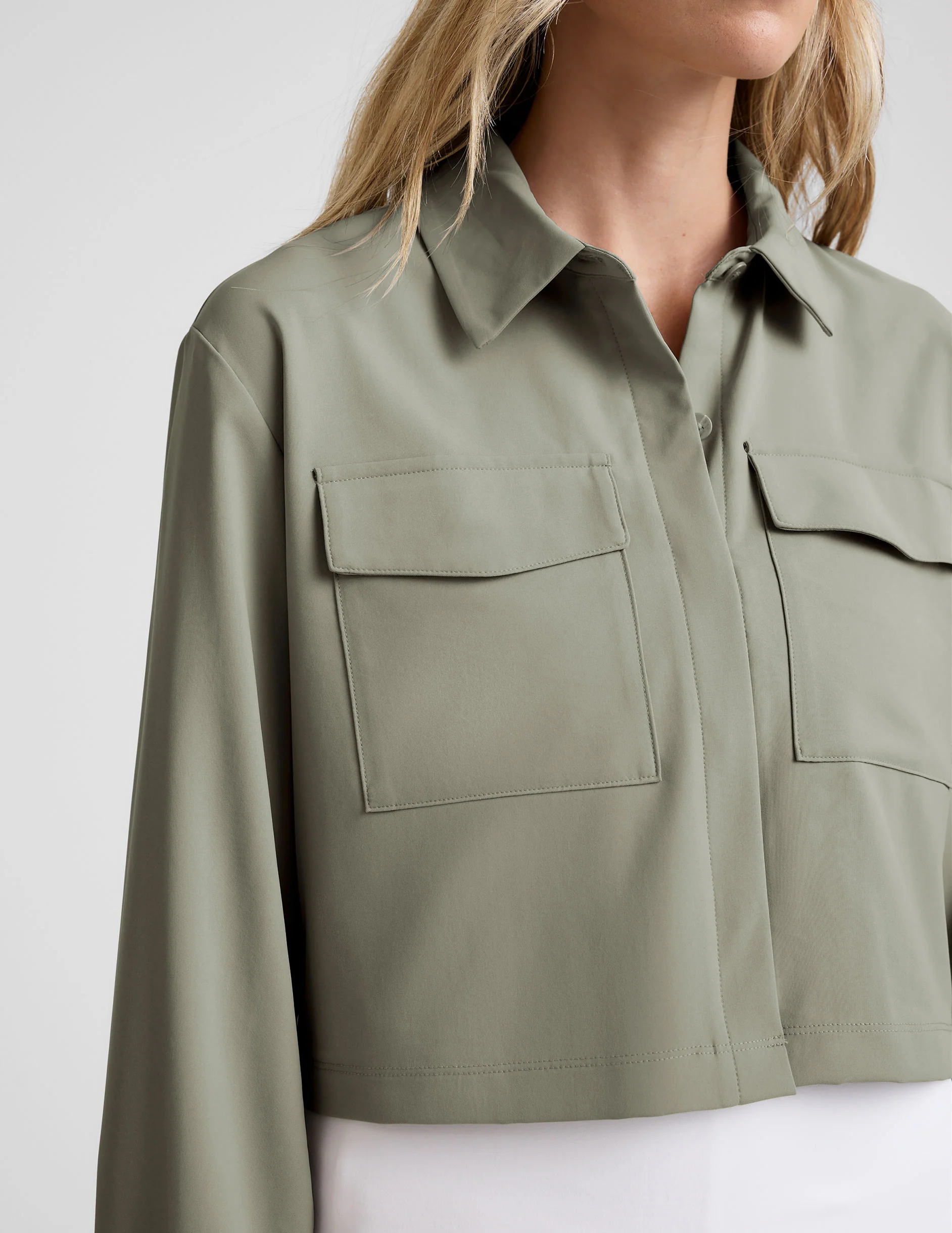 Midtown Cropped Jacket - Onhollan