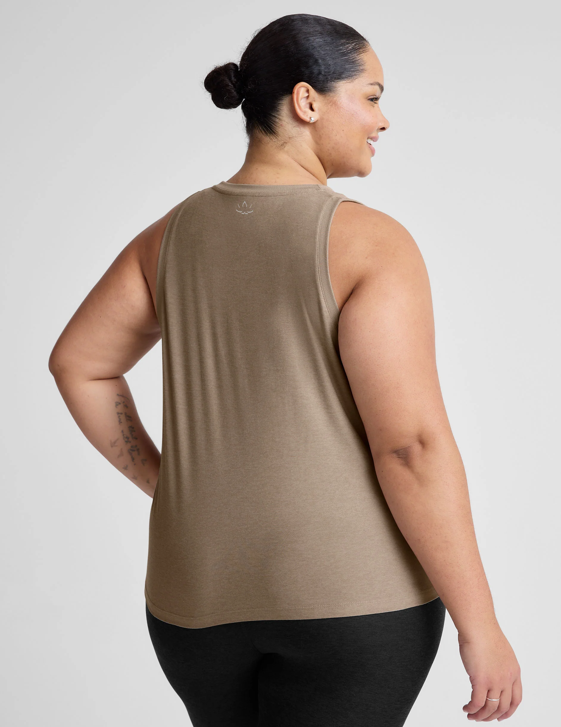 Featherweight Rebalance Tank - Onhollan