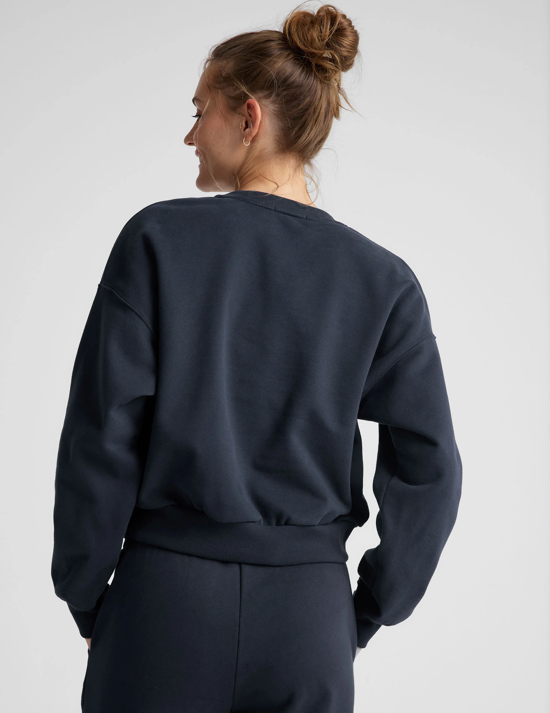 LuxeFleece Crewneck Sweatshirt - Onhollan