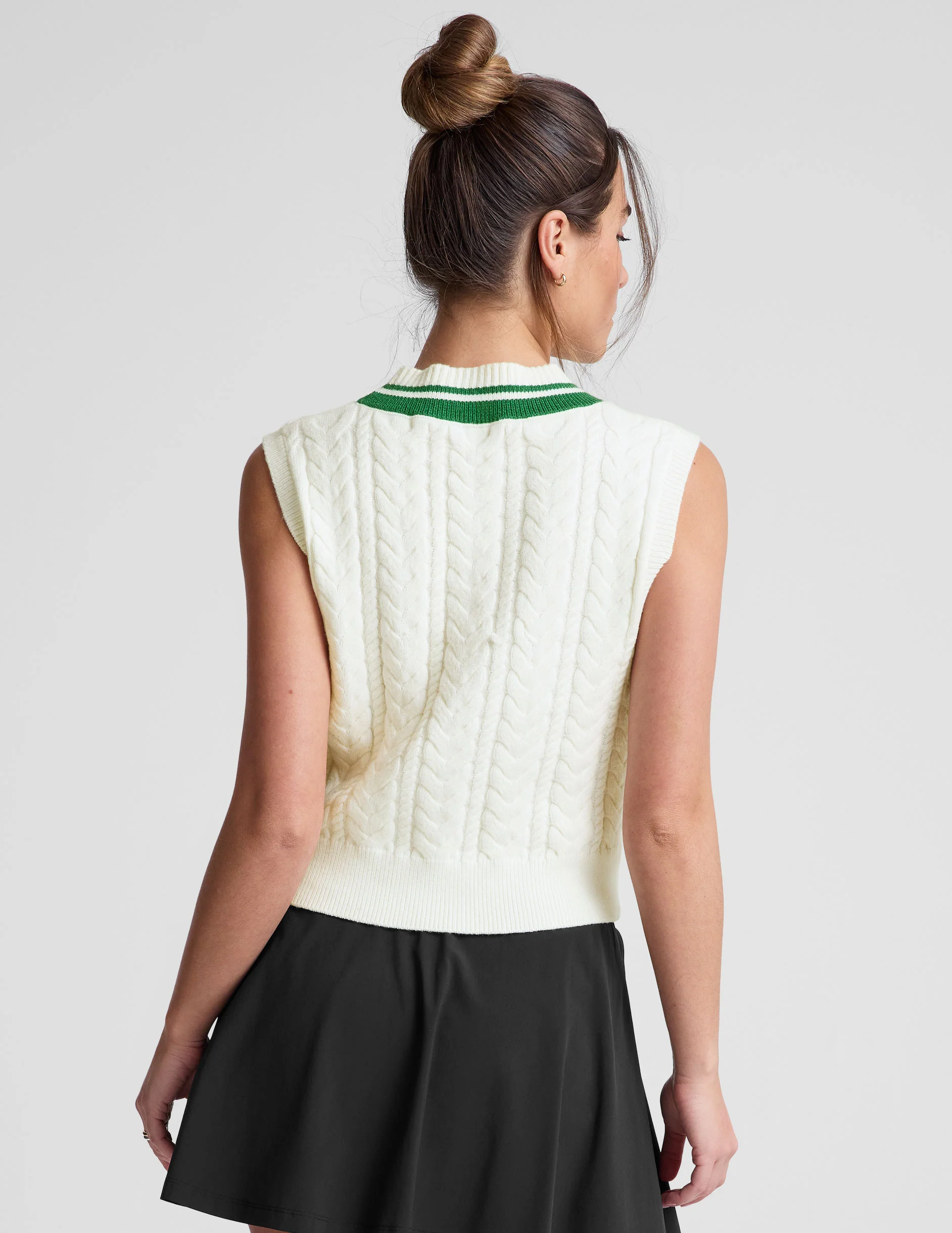 The Cable Knit Vest - Onhollan