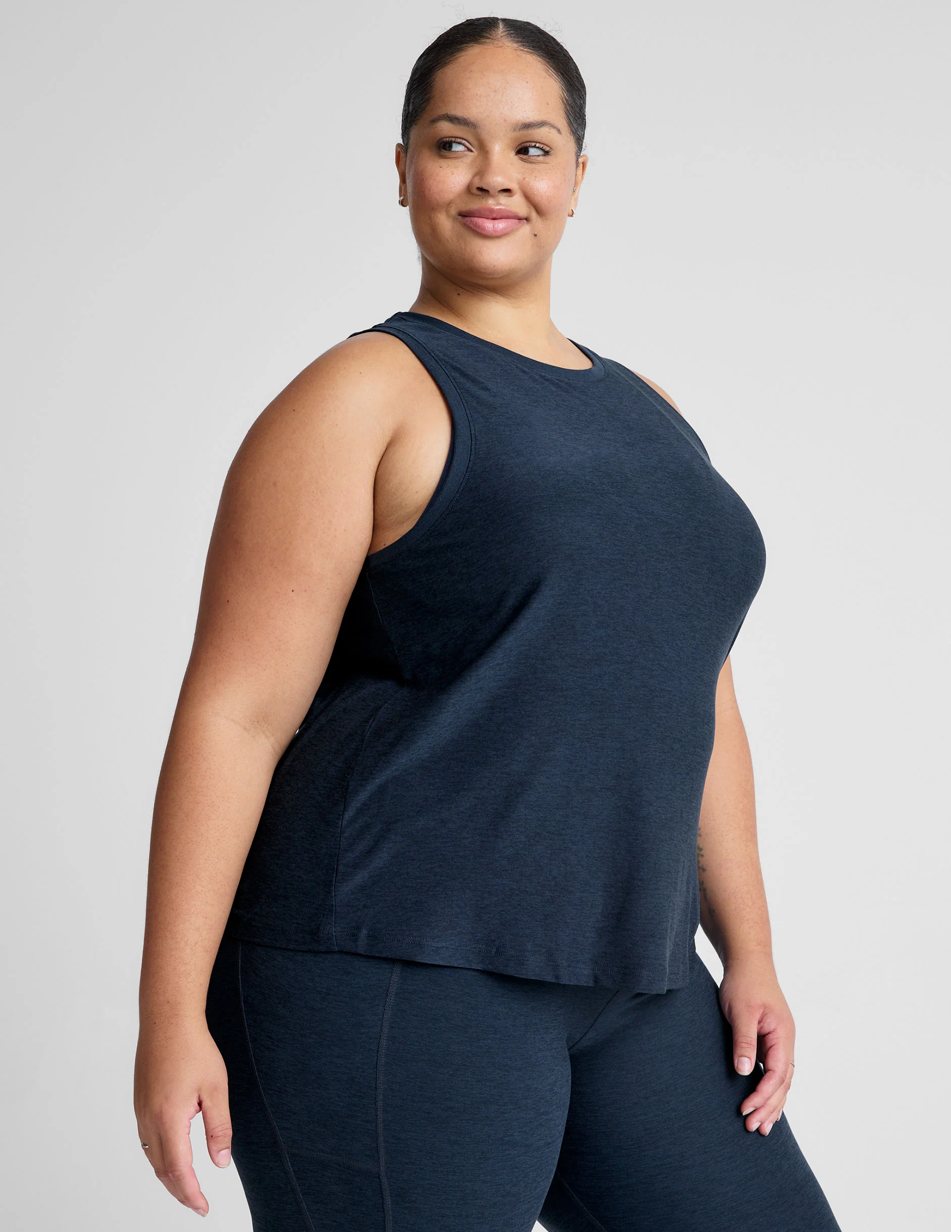Featherweight Rebalance Tank - Onhollan