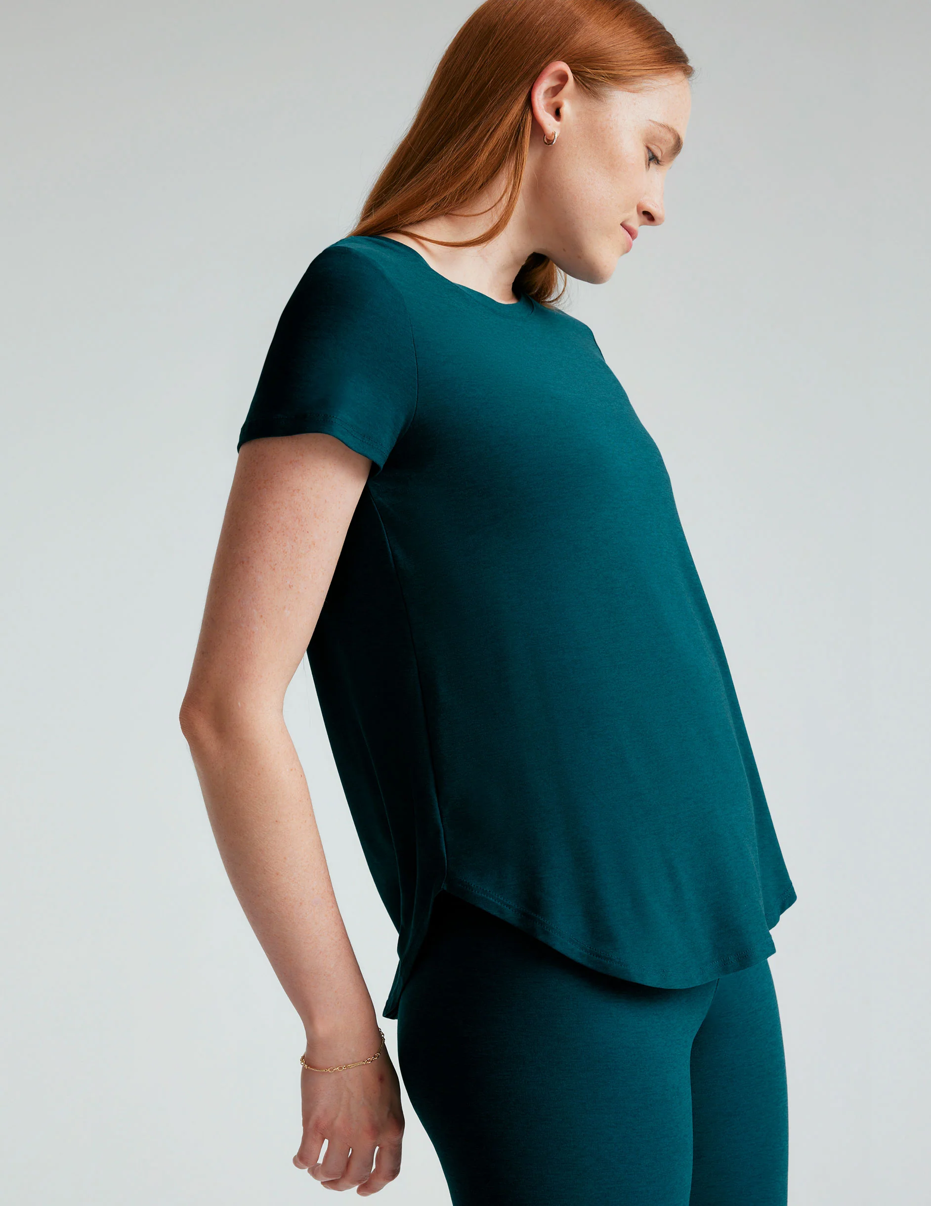 Featherweight On The Down Low Tee - Onhollan