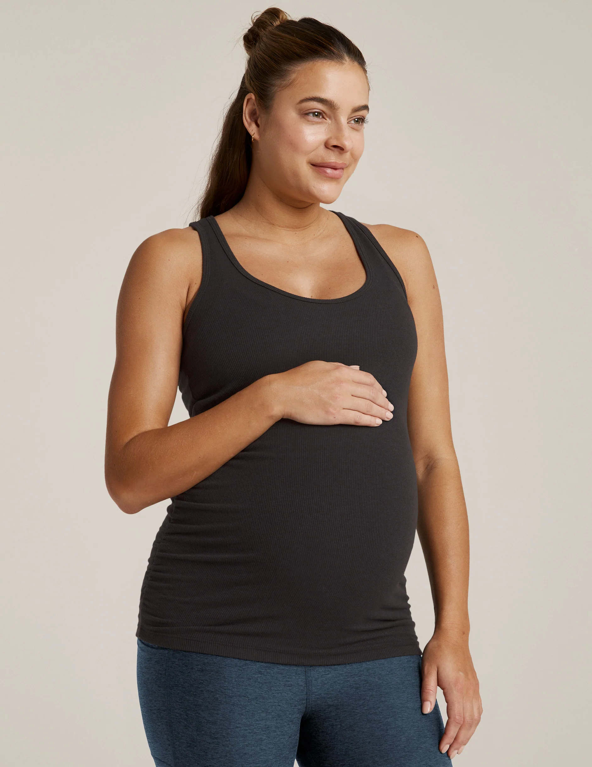 In A Cinch Low V Maternity Tank - Onhollan